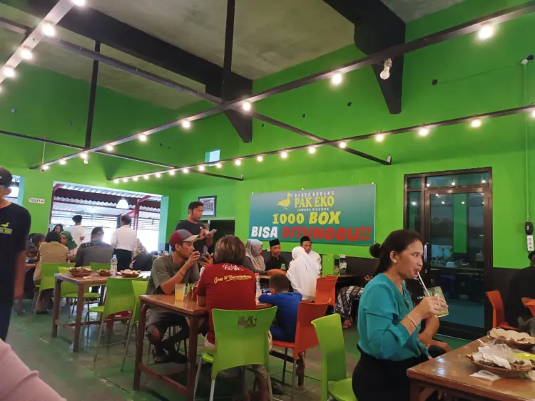 Bebek Goreng Pak Eko Bawen (2) 6