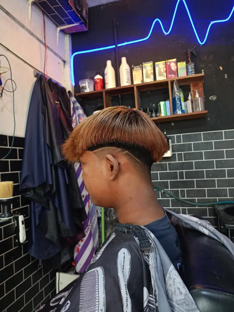 NOOB BARBERSHOP PRACIMANTORO 1