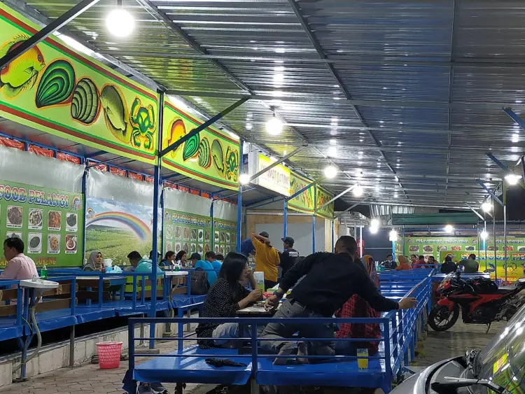 SEAFOOD PELANGI BOJONEGORO 5