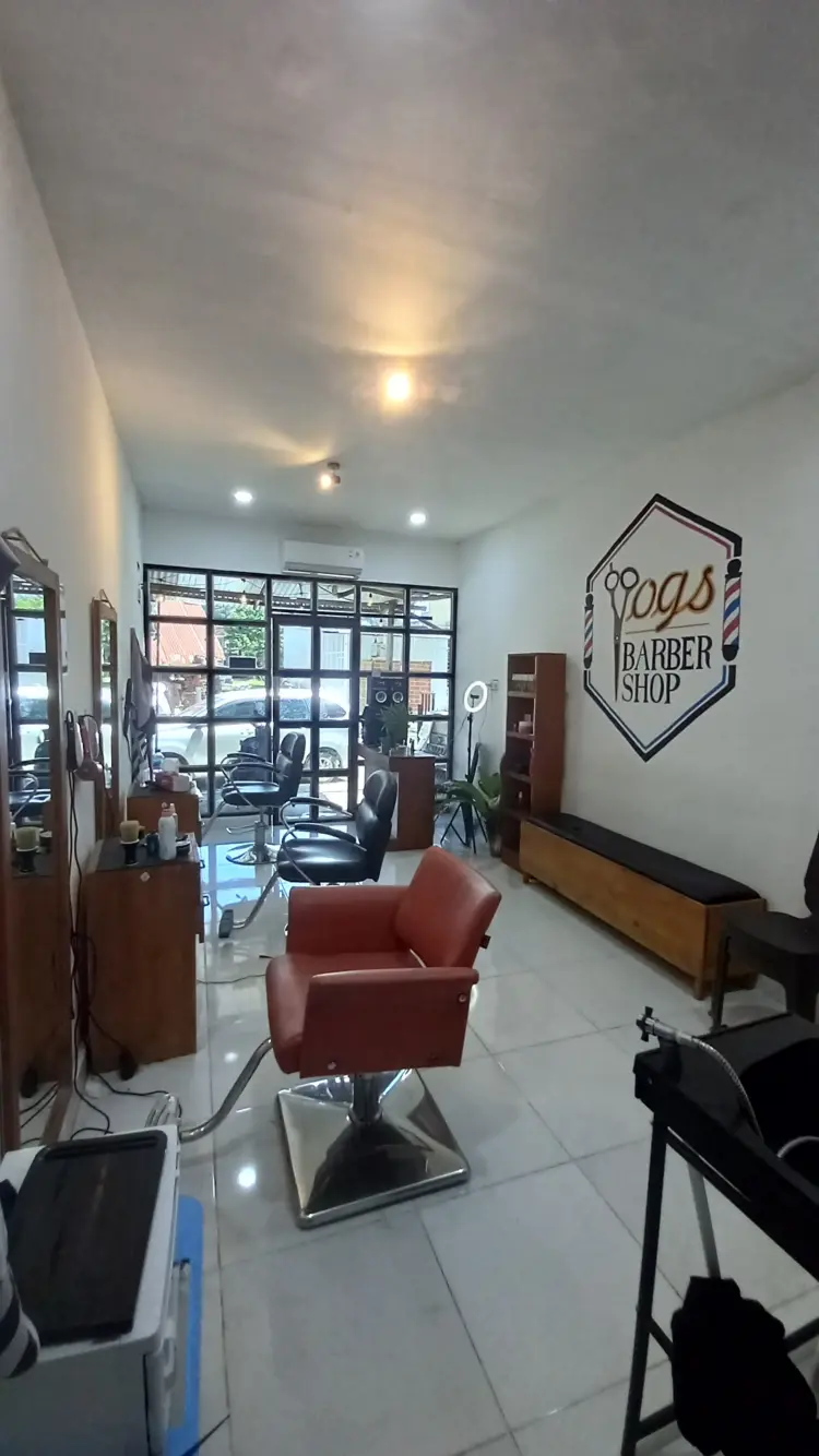 Yogs Barbershop 1