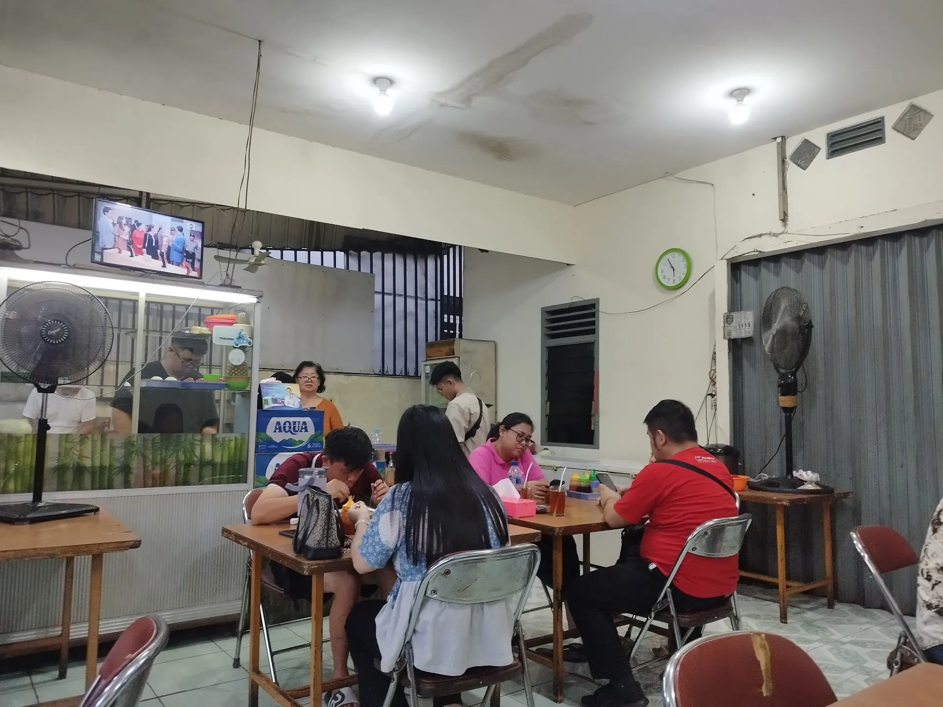 Nyari Chinese food jadul? Anjay, wajib kunci kedai legendaris Palembang ini 3