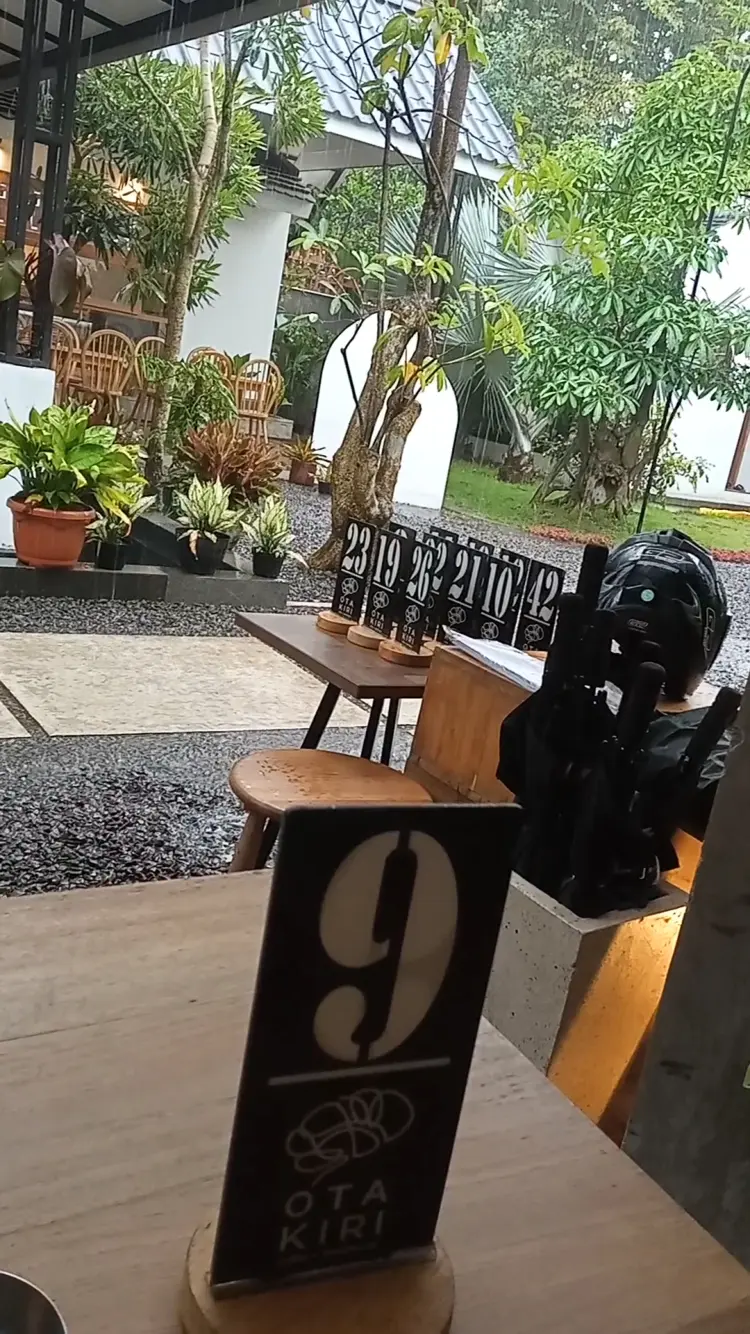 Otakiri Cafe & Resto 7