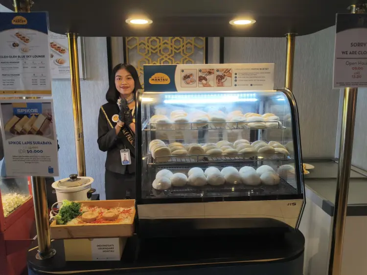 T2 Blue Sky Premier Lounge Jakarta 5