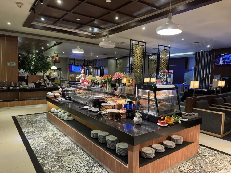 T2 Blue Sky Premier Lounge Jakarta 3