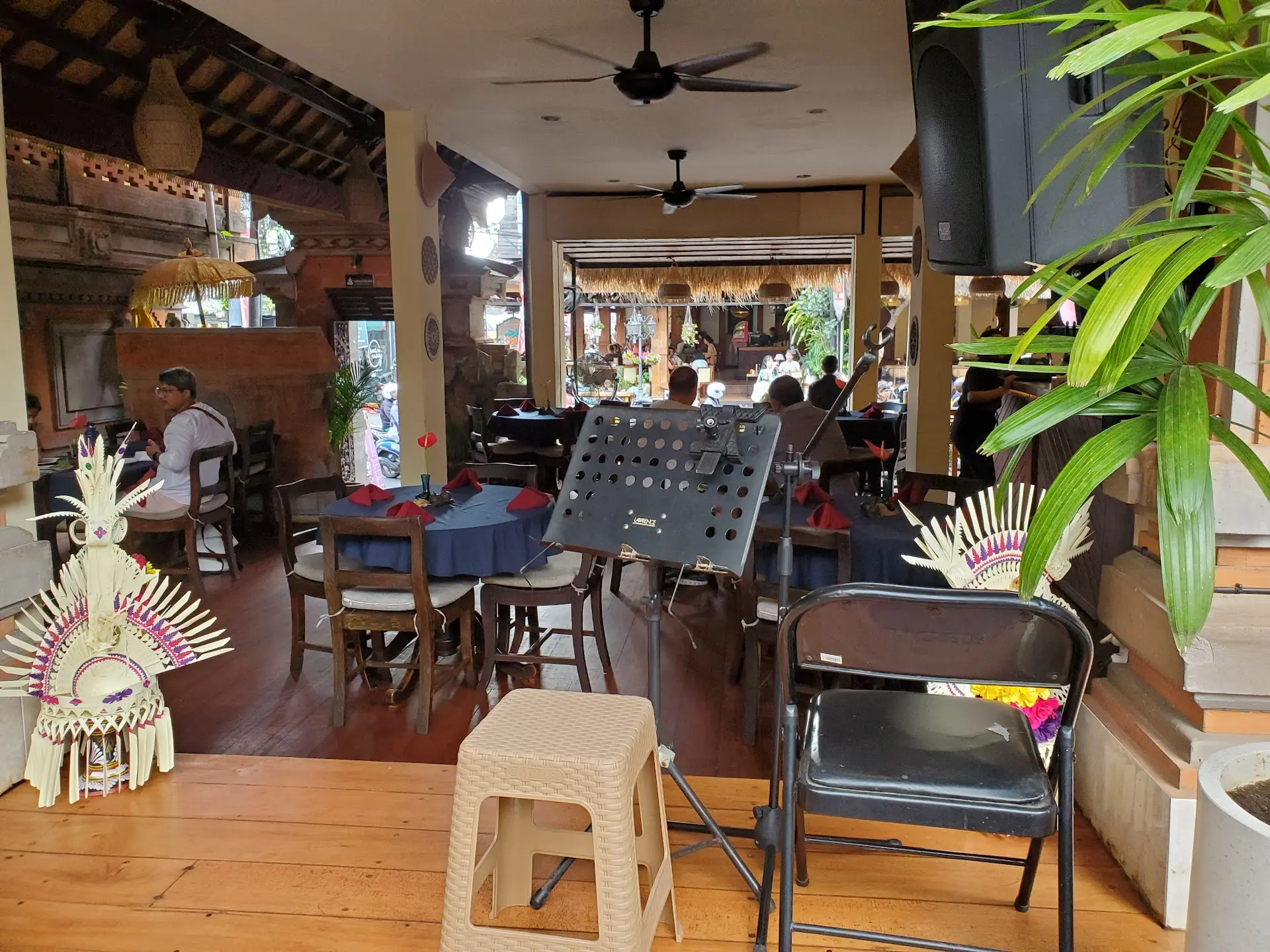 Google 4.7 bintang, review bagus restoran India di Ubud ini ditukar es krim? 6