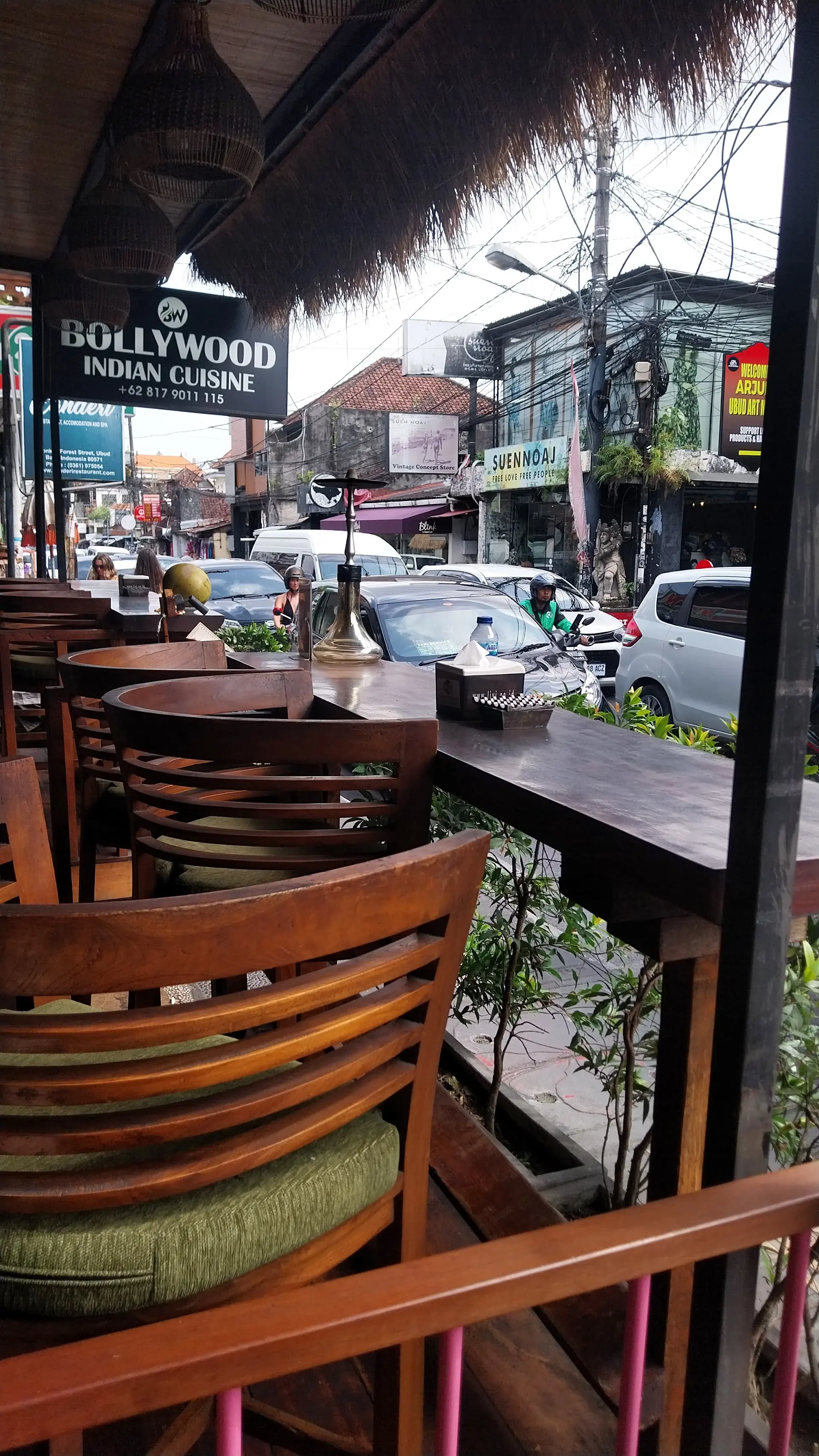 Google 4.7 bintang, review bagus restoran India di Ubud ini ditukar es krim? 3