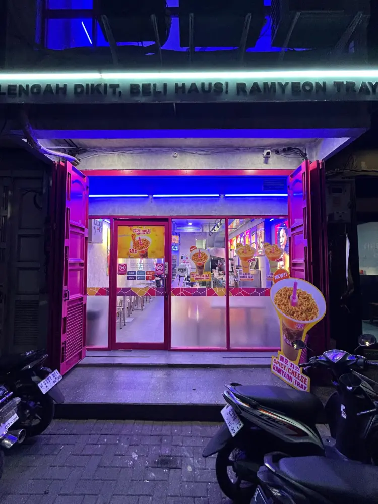 Haus! - Rungkut Madya 1