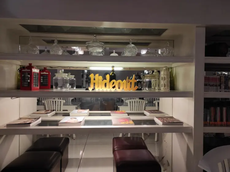 Hideout Patisserie & Cafe 2