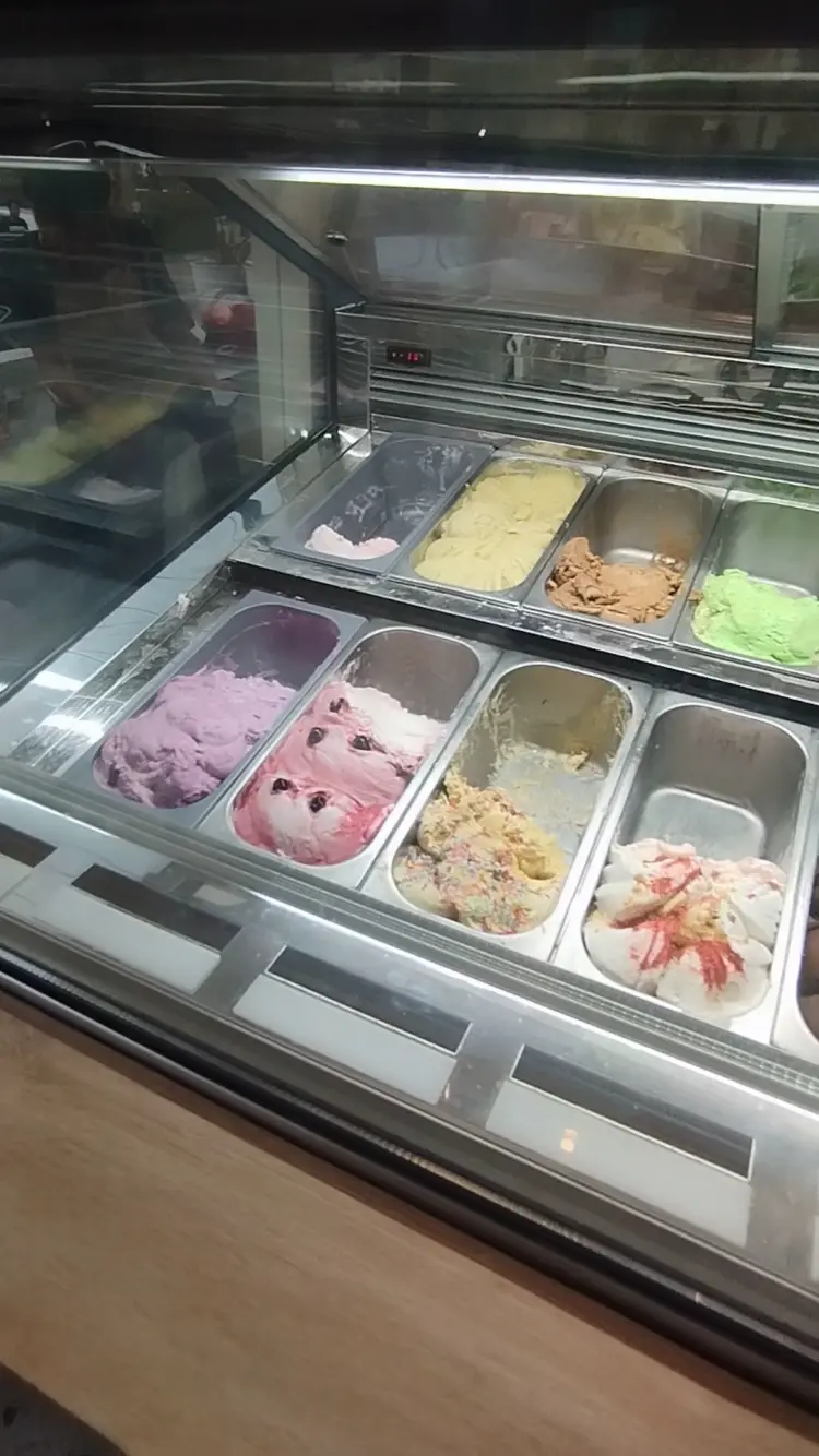 Onetwothree Coffee&Eatery 10