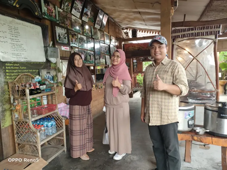 Waroeng Omah Sawah 7