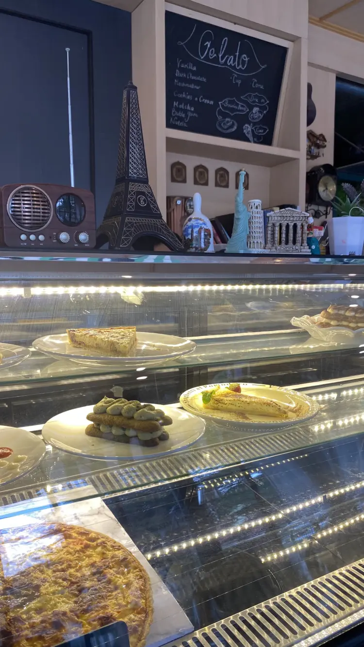 Restaurant CHARLOTTE & HUGO "meat" 7