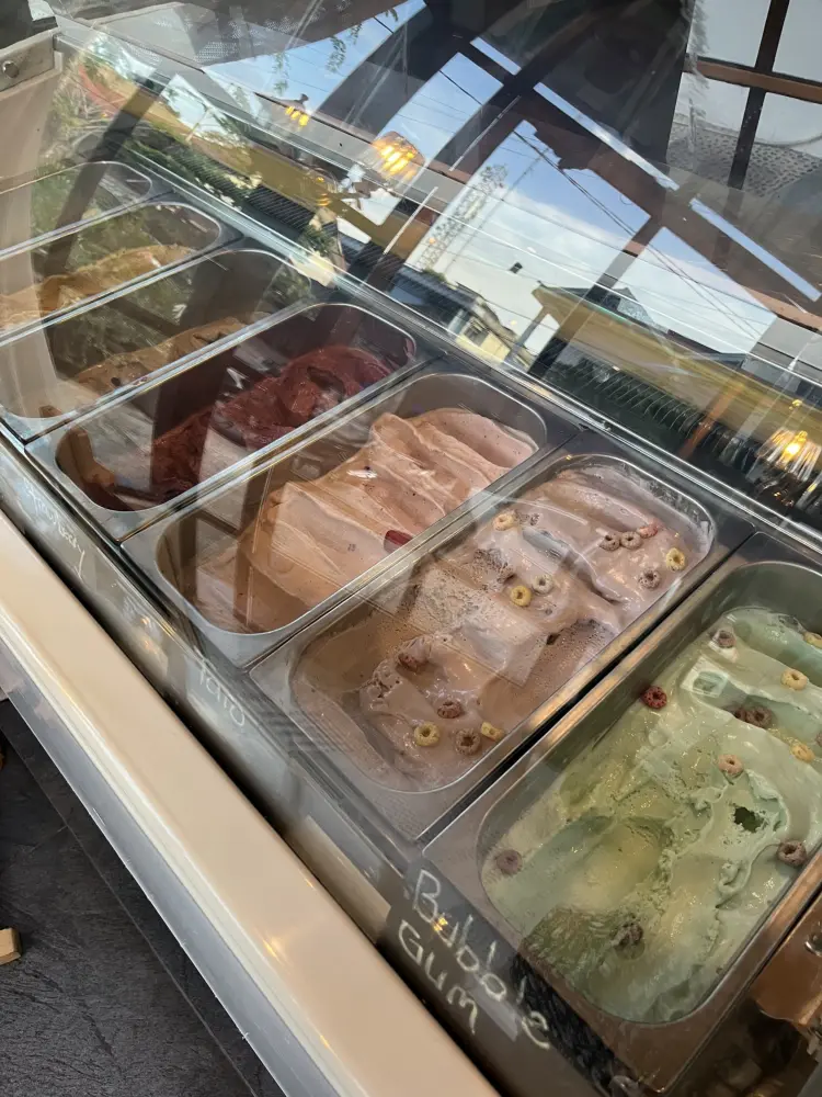 Restaurant CHARLOTTE & HUGO "meat" 6