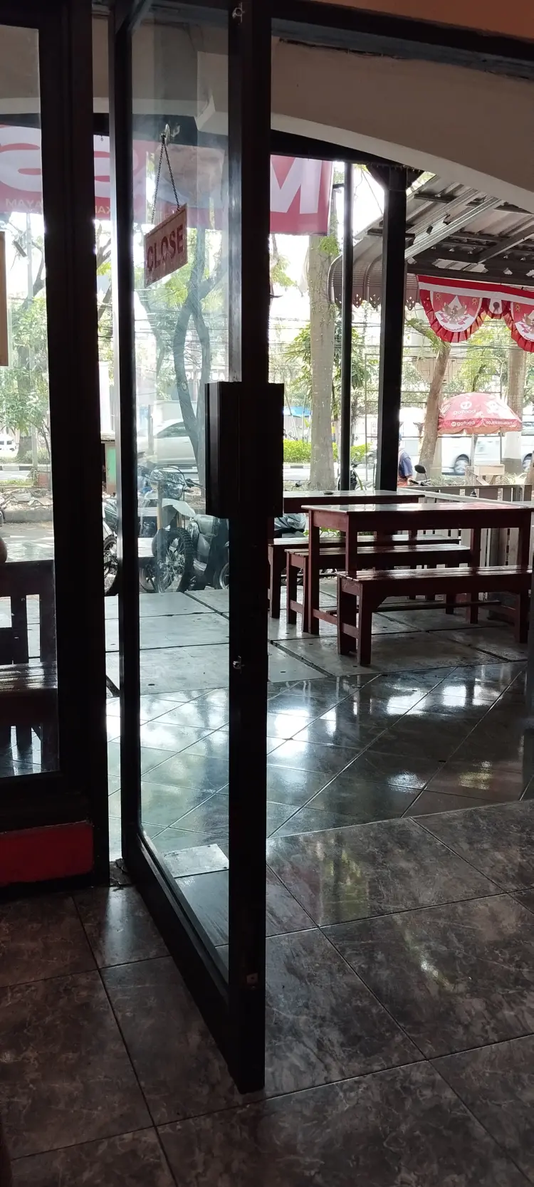 Ayam Goreng Massiva Suhat 9