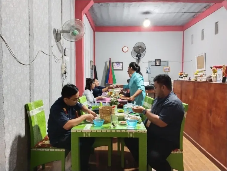 RM. FADYAN SELERA KITE SAGARURUNG KHAS PALI 6