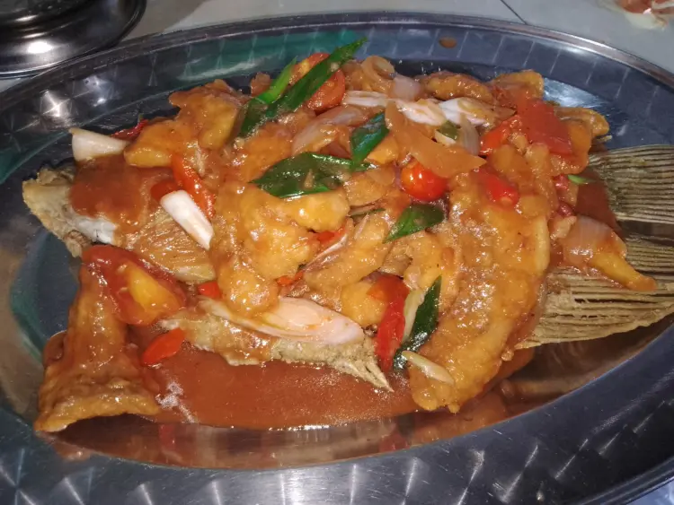 YU SRI SEAFOOD RESTAURANT 10