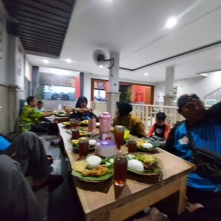 RM. Basuki Rachmat 5