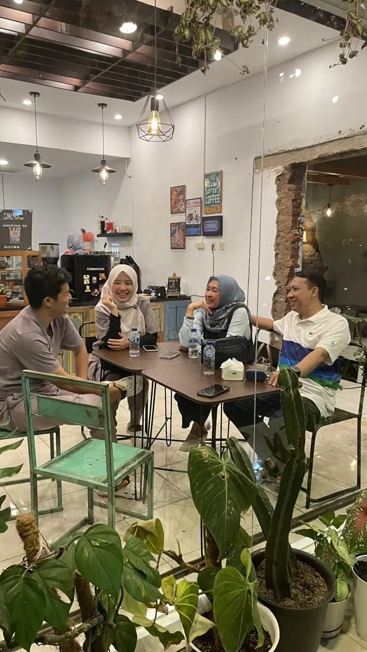 Alissha Coffee Kuningan 10