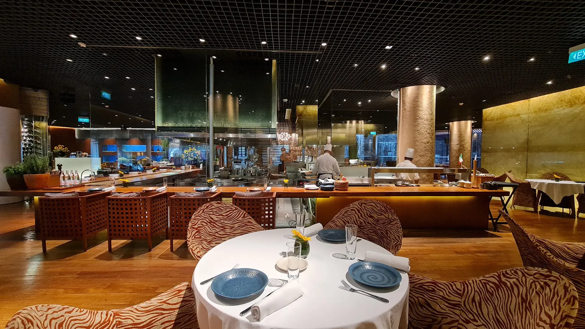 Makan di Grand Hyatt Jakarta habis 2 juta, tapi yang paling bikin nyesel bukan itu… 1