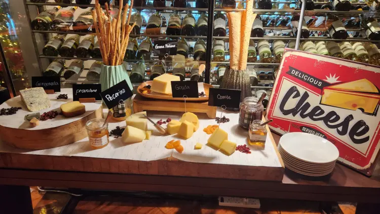 C’s Steak and Seafood 8