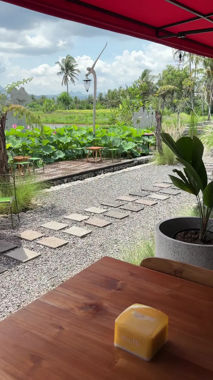 Agrapana Tea & Eatery 5