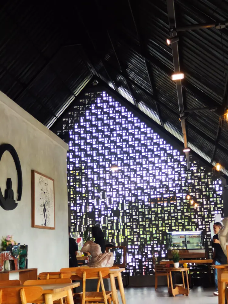 Agrapana Tea & Eatery 10