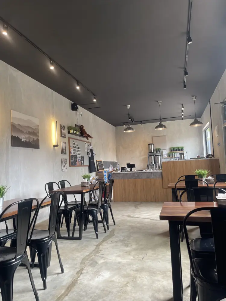 Lekker dan Kopi by Lekker Story, Meruya. 1