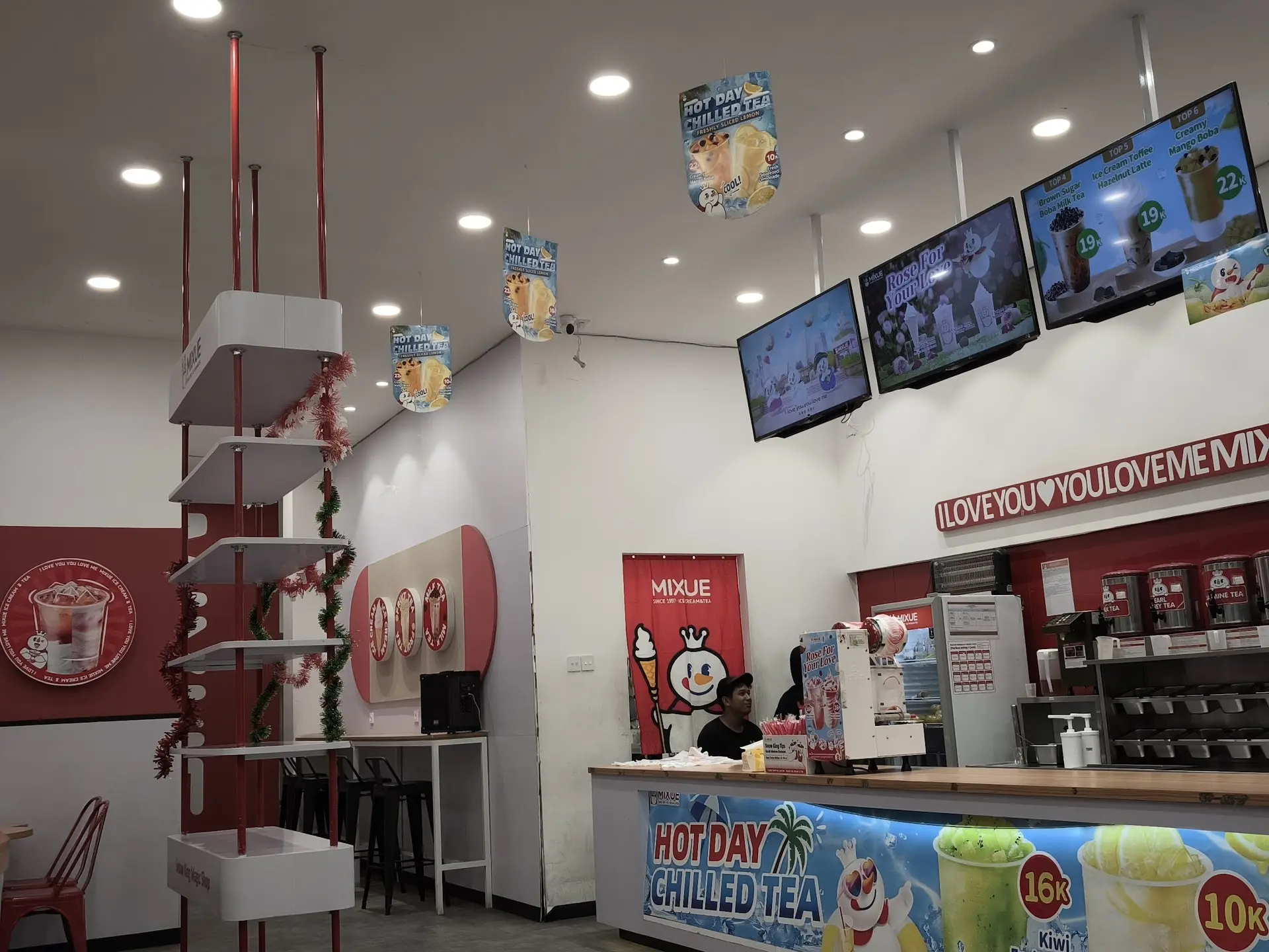 Calling all Bontang moms! You still don't know about this Mixue with a playground? 3