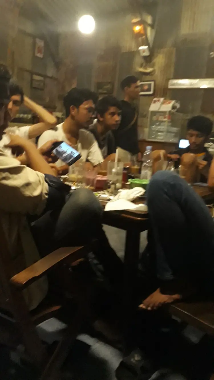 Gresik Sentral Coffee 4