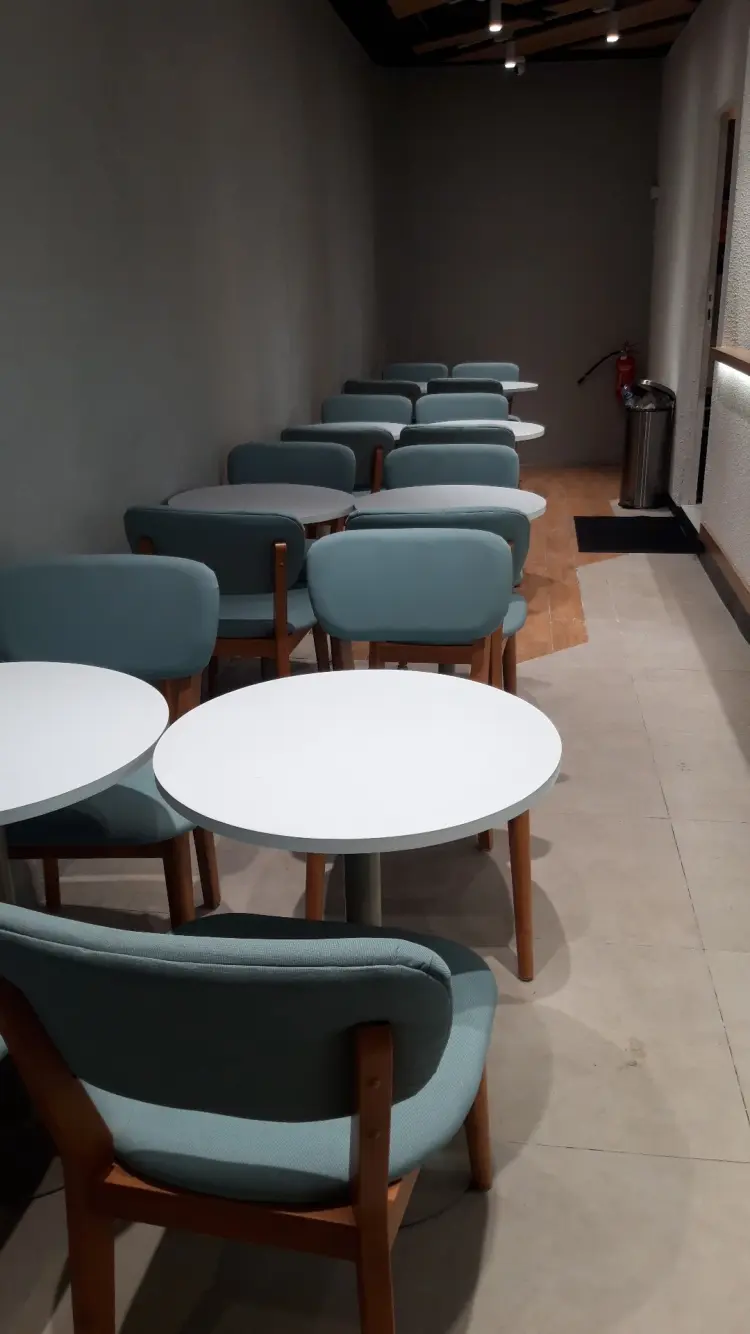 TOMORO COFFEE - City Plaza Jatinegara 5