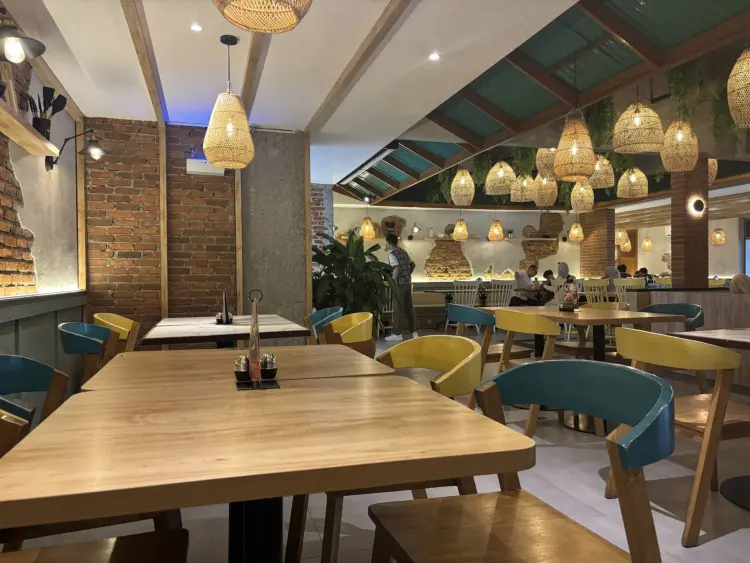 Tempayan Indonesian Bistro 10