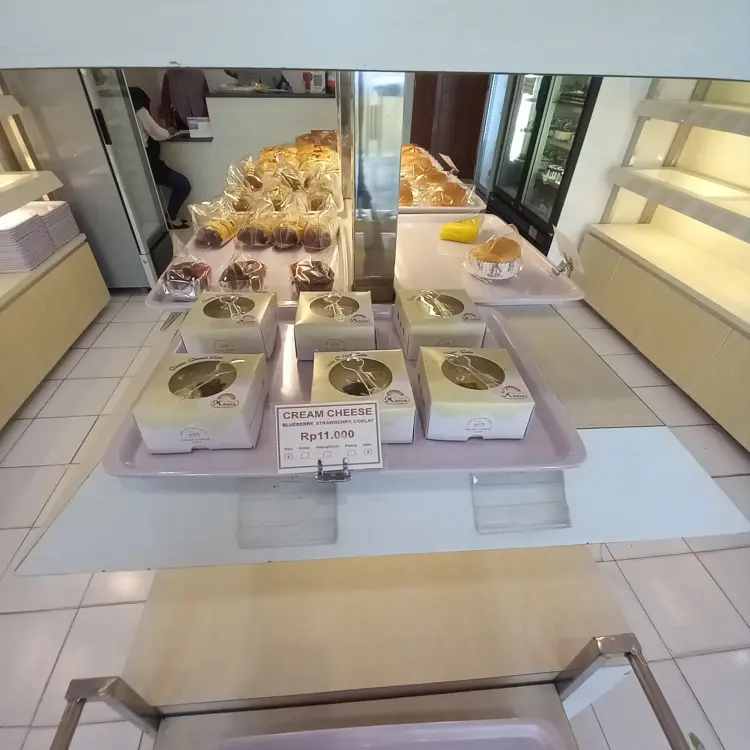 Mama Bakery Godean 7