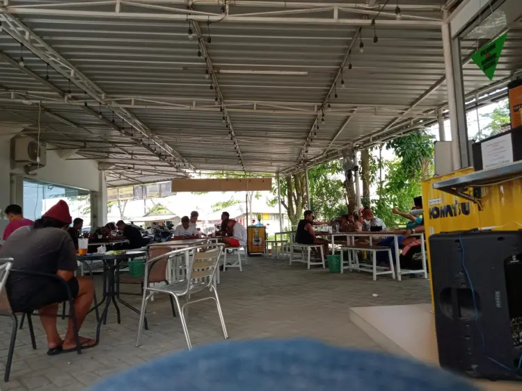 Sr Cafe Laren Lamongan 6