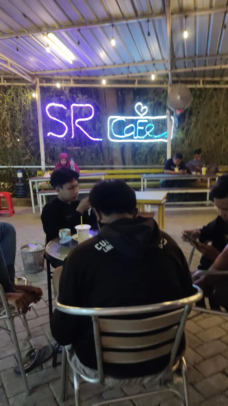 Sr Cafe Laren Lamongan 2