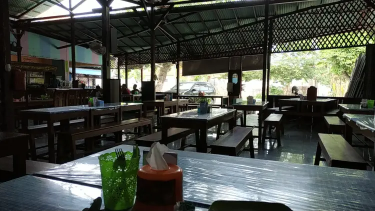 Warung Kepiting 2