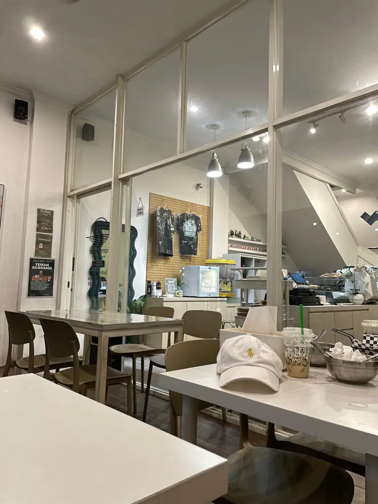 Teman Menepi Coffee & Memories 4