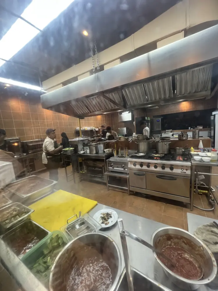 Lima Kitchen and View 10