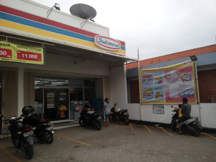 Indomaret Cerme Raya 1