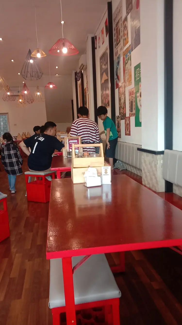 Ramen and Sushi Hero 9