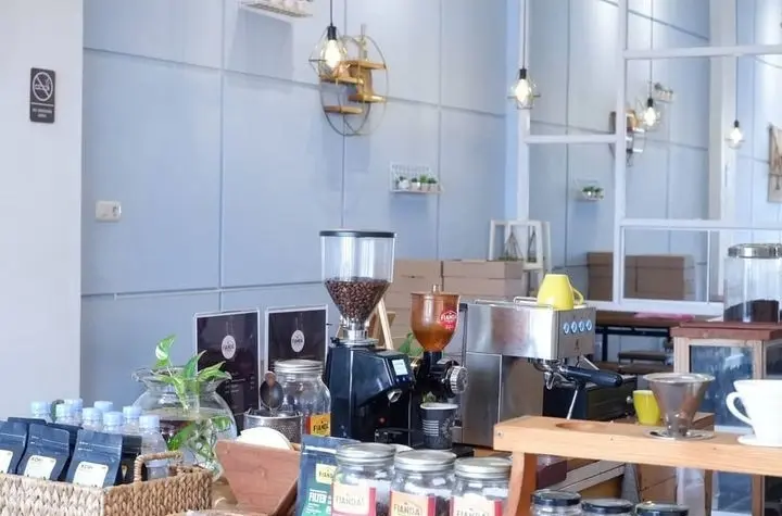 Fianda Coffee Roastery and Eatery Payakumbuh 5