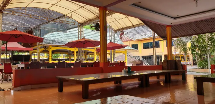 Pondok Masakan Khas Melayu 5