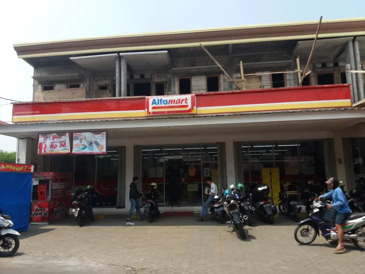 Alfamart 1