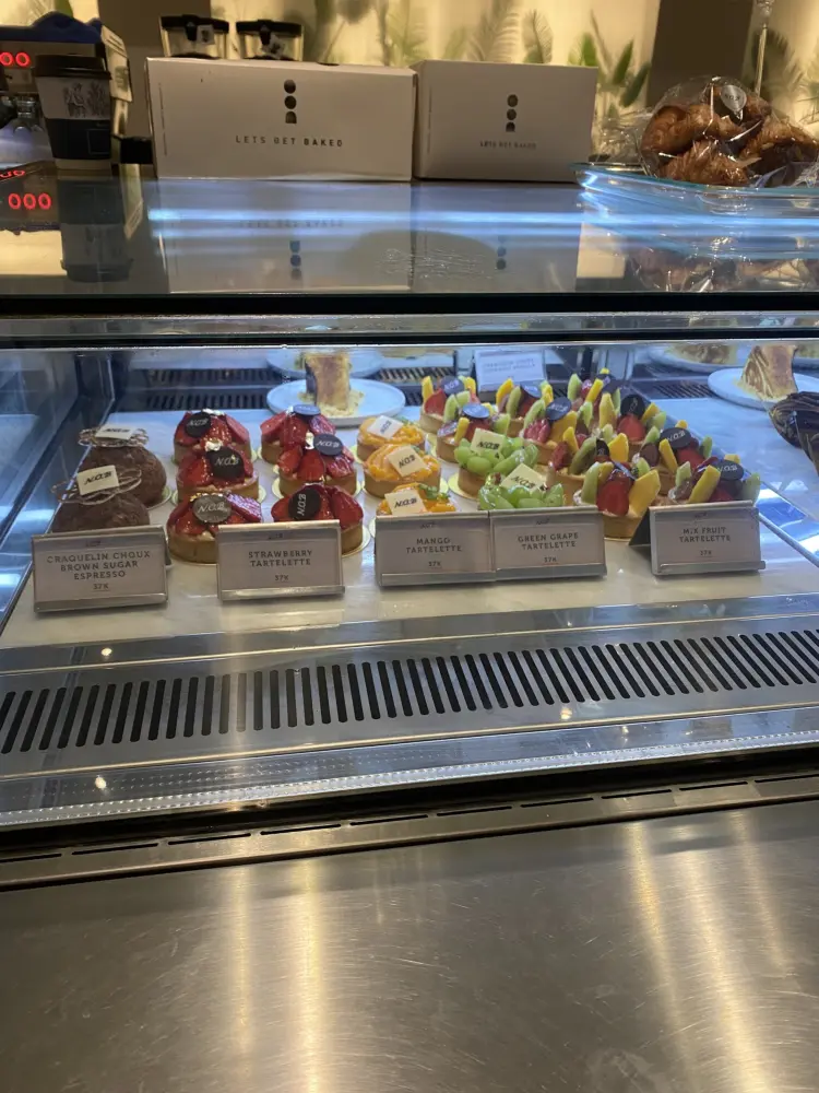 NOB Cafe, The Breeze BSD 9