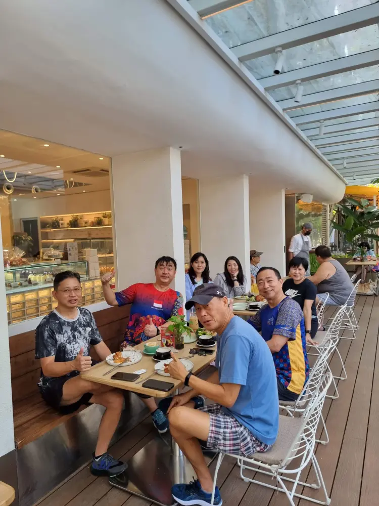 NOB Cafe, The Breeze BSD 4