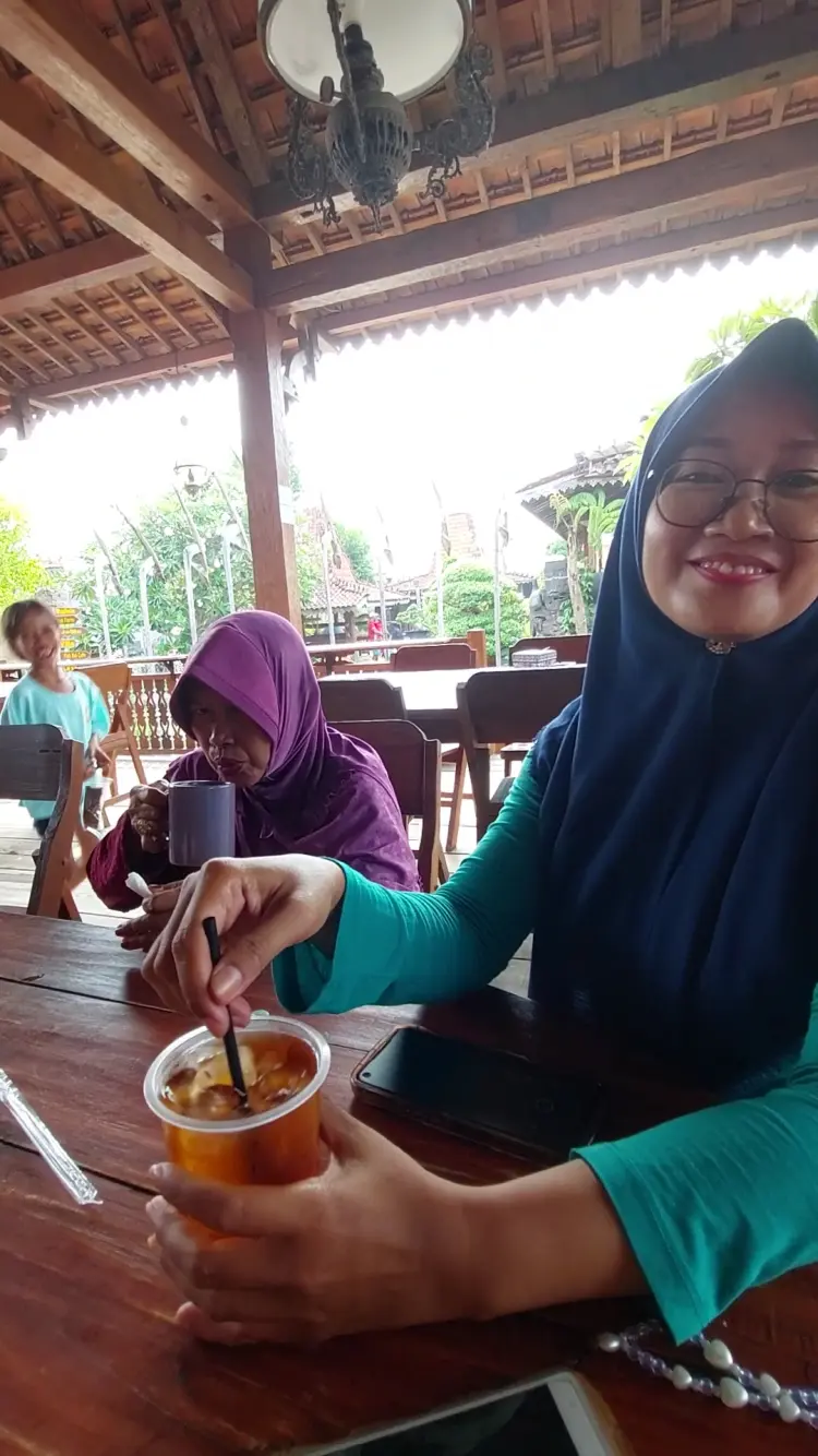 Koito Resto & Cafe By Kandang Koi Farm 8