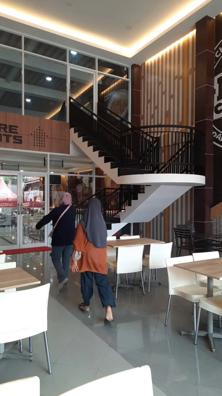 HITS CHICKEN Jatirogo Tuban 2