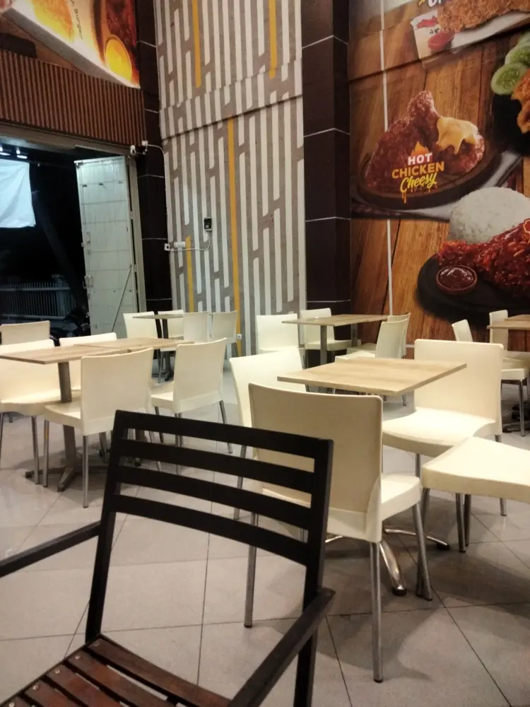 HITS CHICKEN Jatirogo Tuban 6