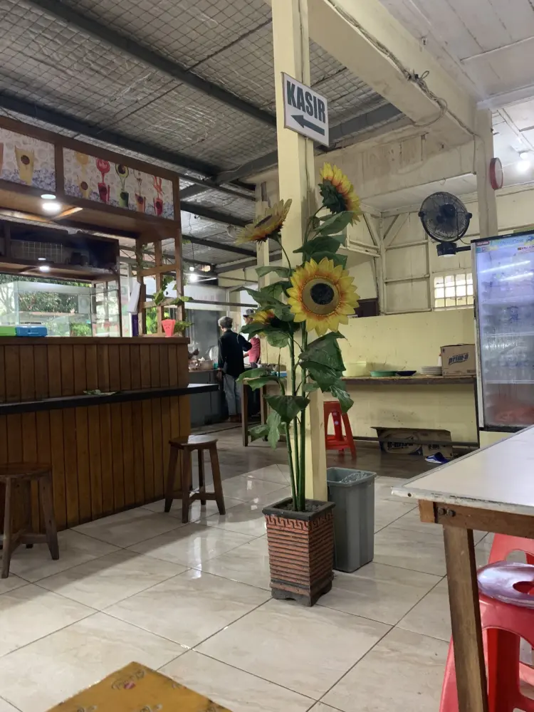 Bakso Dan Mie Ayam Pak Gito 4