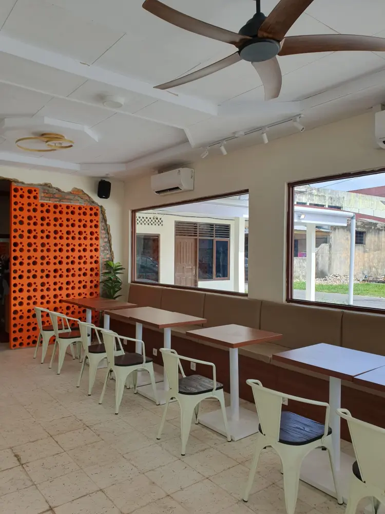 Kafe Titik Kumpul Plata(TKP) 9