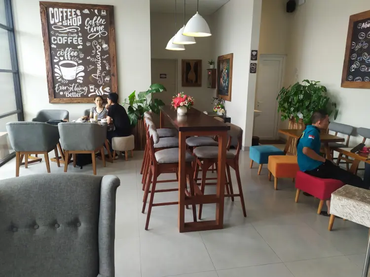 Dunia Akhirat Coffee & Eatery 9