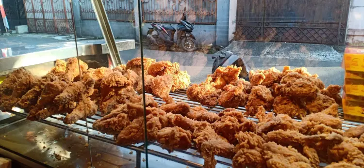 d'BestO Chicken & Burger 1